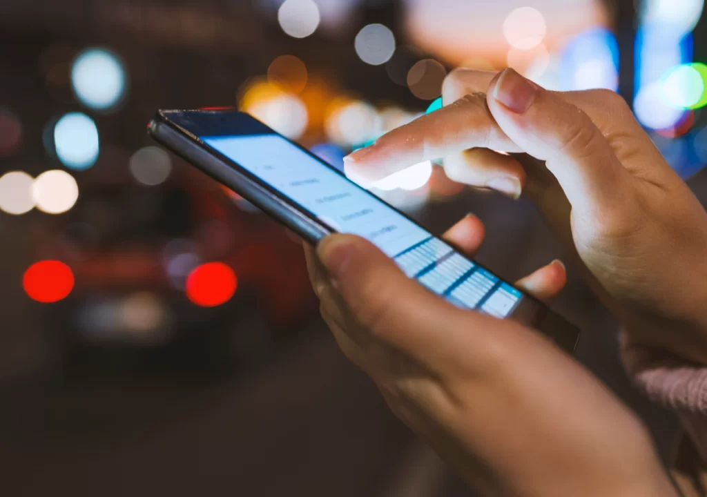 optimized facebook ads for mobile users